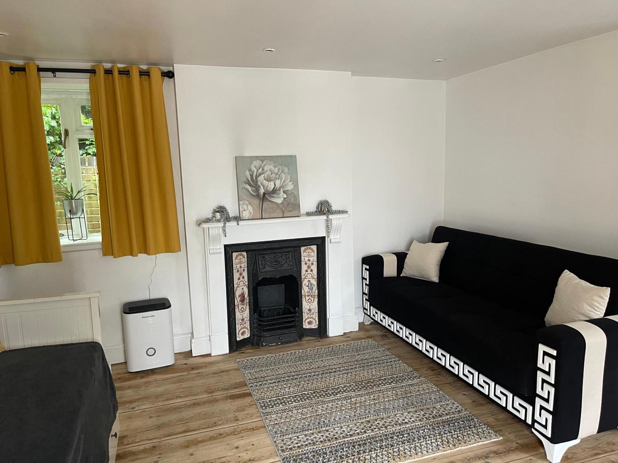 A Lovely One Bed Flat In North 芬奇利 外观 照片